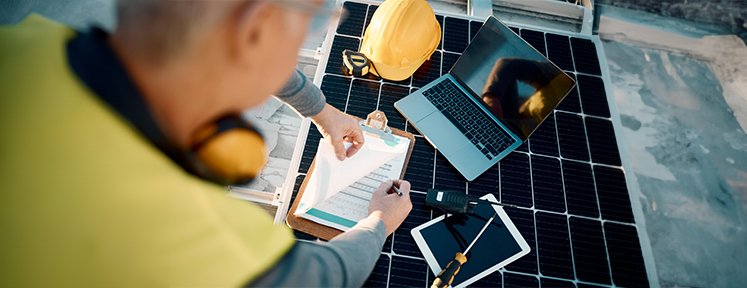 Errores comunes al dimensionar un sistema solar industrial (y cómo evitarlos)